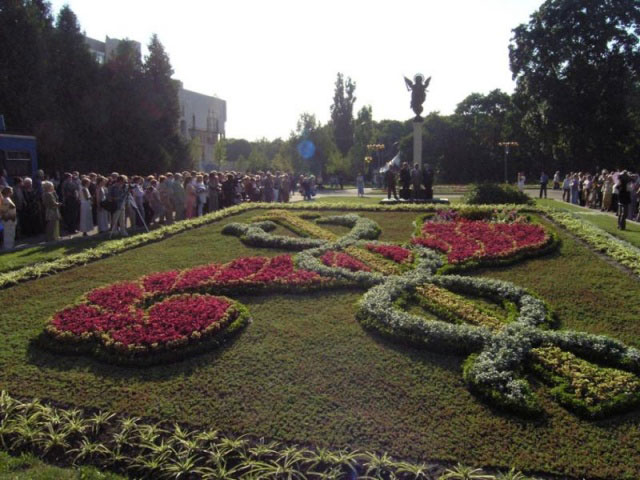 This is sculpture of Archangel Michael which was constructed in the southeast of Shevchenko public garden not far from Kharkov