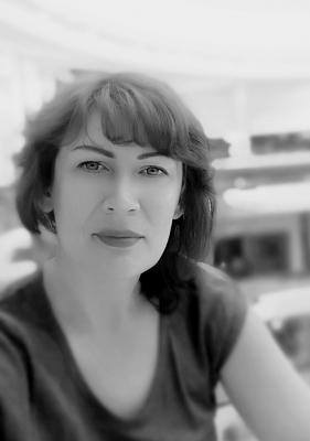 Single female Oksana, 47 y/o, from Kharkiv, looking for male, girls for . Women from Ukraine. I am Oksana - kind, positive and love good conversations. Looking for someone to share great moments with!.