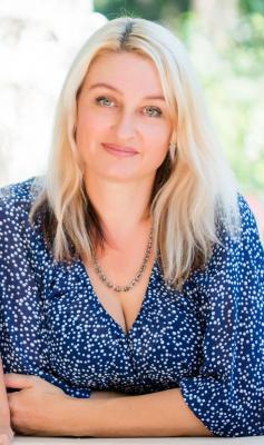 Single female Olga, 56 y/o, from Kharkov, looking for male, girls for . Women from . I believe that life is beautiful in all ways and we need to value every moment which is given to us. I am marriage oriented woman, I am active, feel young, energetic and positive and want to meet serious and decent gentleman on my way who will enter my life. I am romantic, positive and never complicate life..