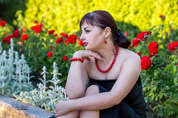 Single female Tatiana, 53 y/o, from Kharkov, looking for male, girls for . Women from Ukraine. To start with, I am a woman of action and movement. I am not lazy and can do many things simultaneously. Affection and soft-heartedness are my main features. .